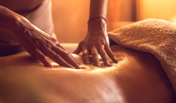 Massage californien du corps